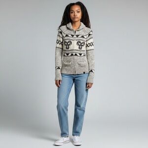 ARITZIA TNA Cowichan Lambswool Knit Cardigan Sweater with Zipper